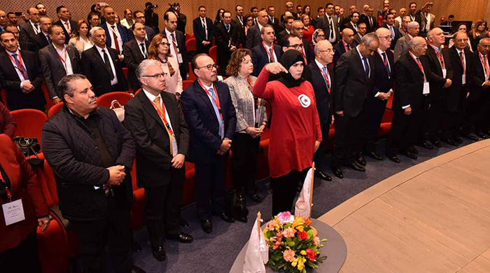 L'hymne National scandé par les enfants de l'association nationale de soutien aux déficients auditifs - section borj cedria