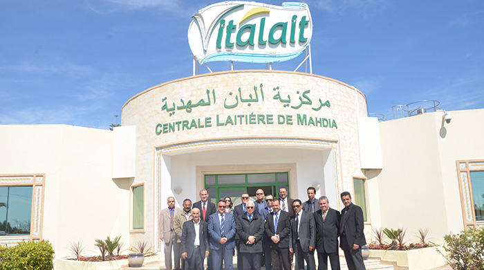 La Banque Nationale Agricole signe une convention tripartite en faveur des petits éleveurs bovins laitiers.